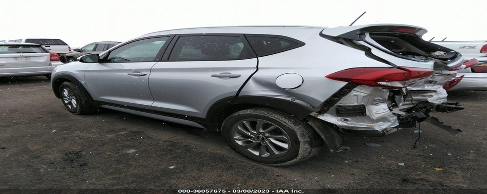 KM8J3CA4XHU419391 2017 HYUNDAI TUCSON photo no. 3