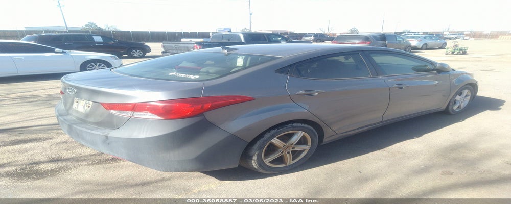 5NPDH4AE4DH251382 2013 HYUNDAI ELANTRA photo no. 4