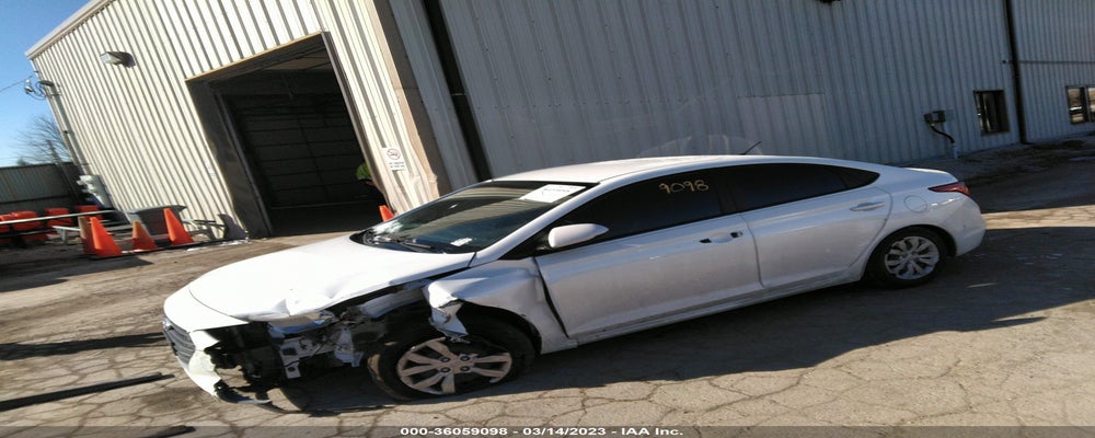 3KPC24A36JE034363 2018 HYUNDAI ACCENT photo no. 2