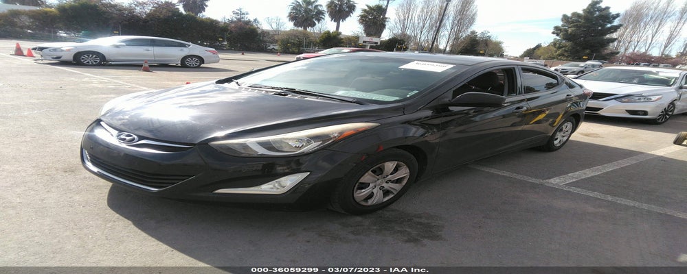 5NPDH4AE7GH695621 2016 HYUNDAI ELANTRA photo no. 2