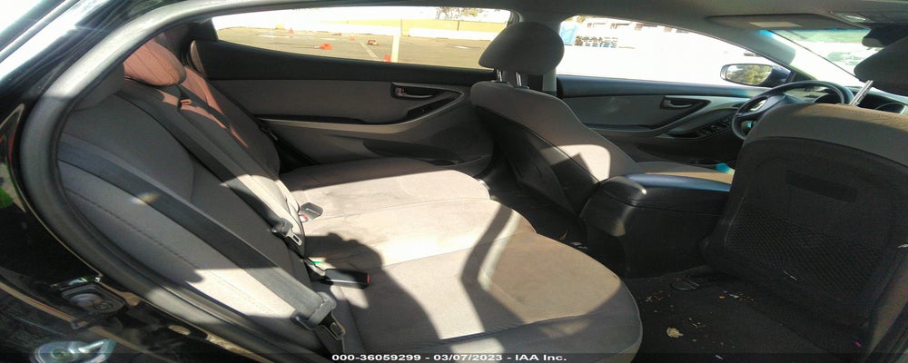 5NPDH4AE7GH695621 2016 HYUNDAI ELANTRA photo no. 8
