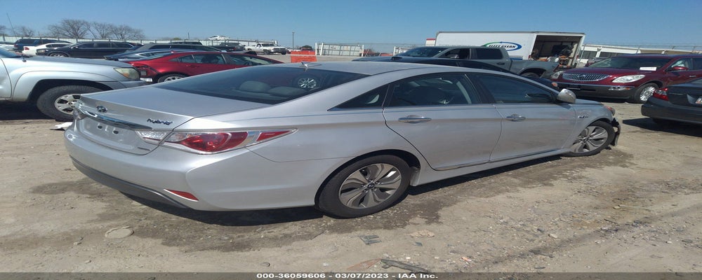 KMHEC4A47DA098008 2013 HYUNDAI SONATA HYBRID photo no. 4