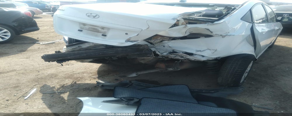 KMHCT4AE2GU041069 2016 HYUNDAI ACCENT photo no. 6