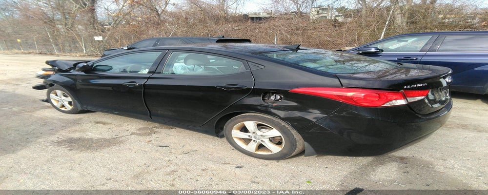 KMHDH4AE2DU760047 2013 HYUNDAI ELANTRA photo no. 3