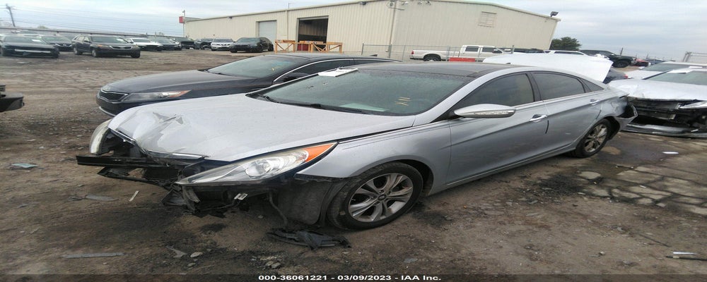 5NPEC4AC5CH372728 2012 HYUNDAI SONATA photo no. 2