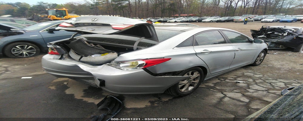 5NPEC4AC5CH372728 2012 HYUNDAI SONATA photo no. 4