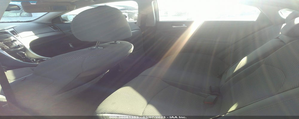 5NPEB4AC4CH373422 2012 HYUNDAI SONATA photo no. 8
