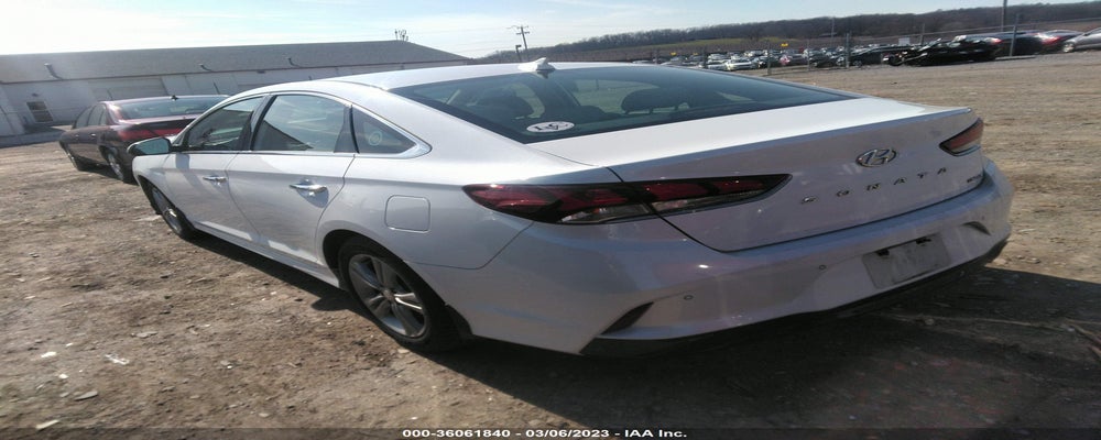 5NPE34AF8JH678054 2018 HYUNDAI SONATA photo no. 3