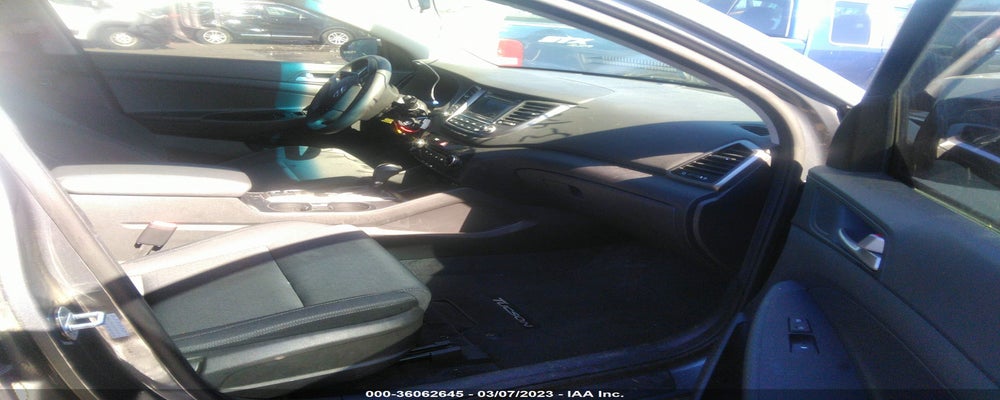 KM8J33A4XHU505445 2017 HYUNDAI TUCSON photo no. 5