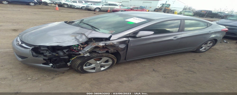 KMHDH4AE7DU894097 2013 HYUNDAI ELANTRA photo no. 2