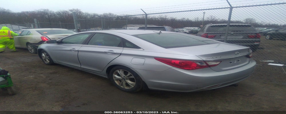 5NPEC4AC0DH541085 2013 HYUNDAI SONATA photo no. 3