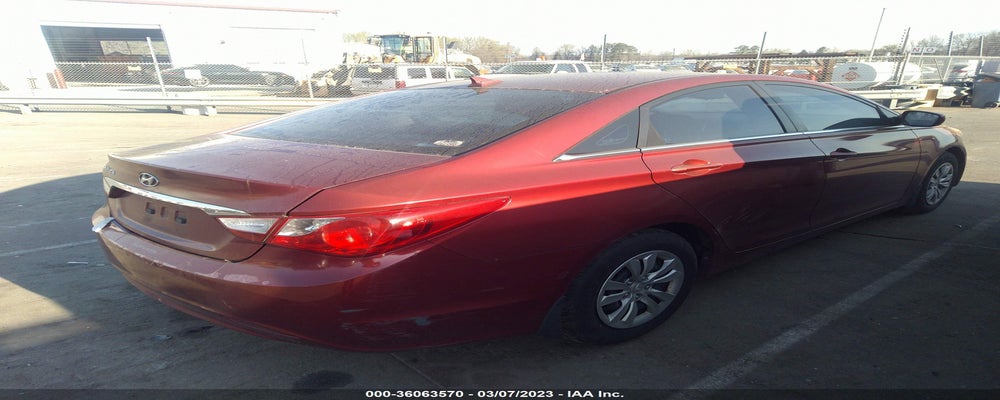 5NPEB4ACXDH521493 2013 HYUNDAI SONATA photo no. 4