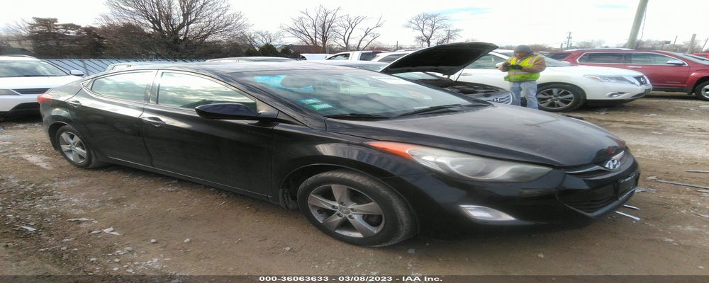 KMHDH4AE1DU835997 2013 HYUNDAI ELANTRA photo no. 8