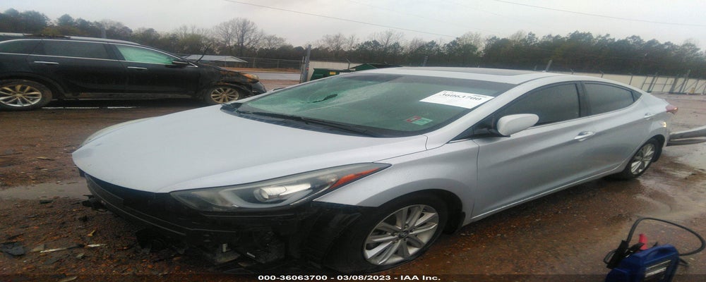 KMHDH4AE3FU342499 2015 HYUNDAI ELANTRA photo no. 2