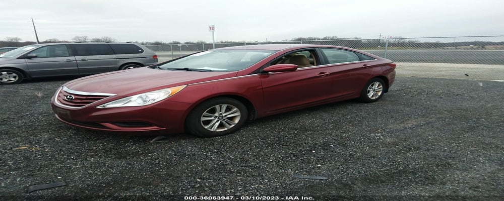 5NPEB4AC4CH324639 2012 HYUNDAI SONATA photo no. 2