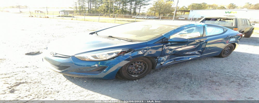 KMHDH4AE1GU649235 2016 HYUNDAI ELANTRA photo no. 2