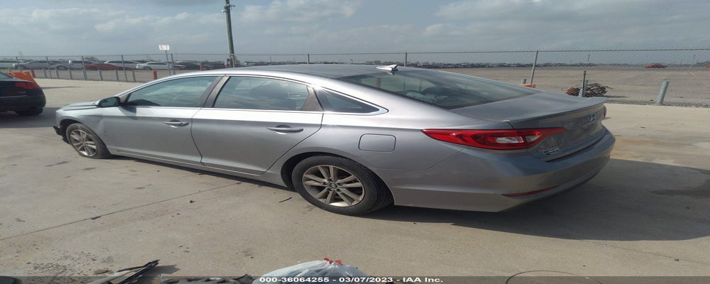 5NPE24AF9GH275714 2016 HYUNDAI SONATA photo no. 3