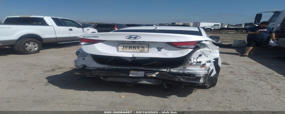 5NPDH4AE0FH602596 2015 HYUNDAI ELANTRA photo no. 6