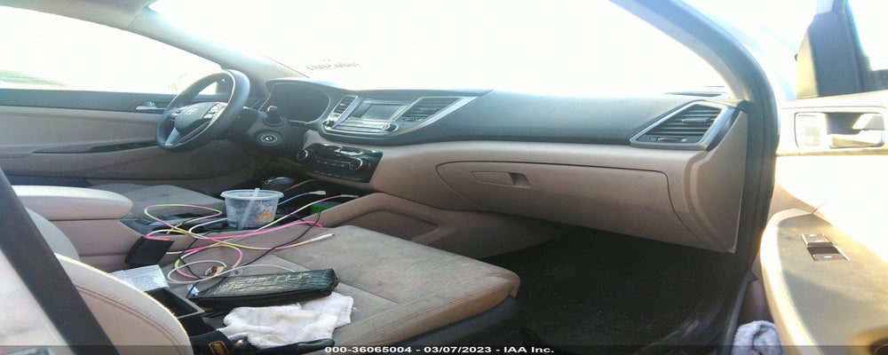 KM8J33A41HU493606 2017 HYUNDAI TUCSON photo no. 5