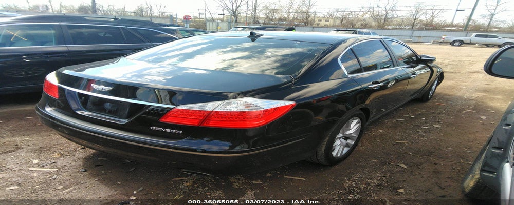 KMHGC4DE9AU076177 2010 HYUNDAI GENESIS photo no. 4