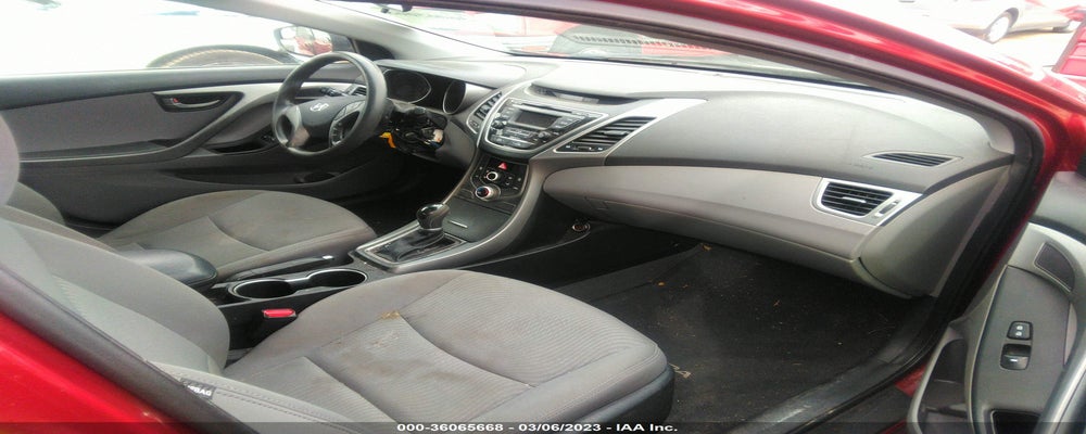 5NPDH4AE8FH562669 2015 HYUNDAI ELANTRA photo no. 5