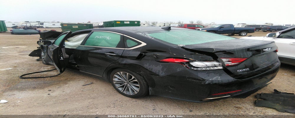 KMHGN4JE6FU097607 2015 HYUNDAI GENESIS photo no. 3