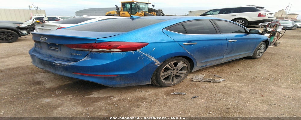 KMHD84LF6HU135498 2017 HYUNDAI ELANTRA photo no. 4
