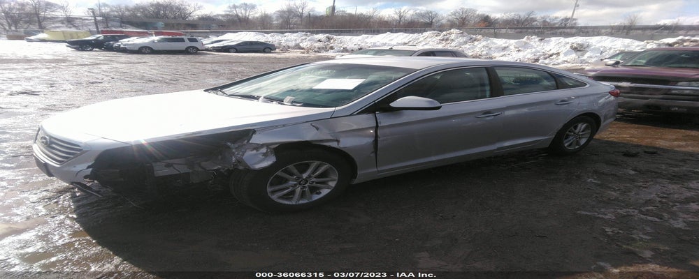 5NPE24AF5FH039978 2015 HYUNDAI SONATA photo no. 2