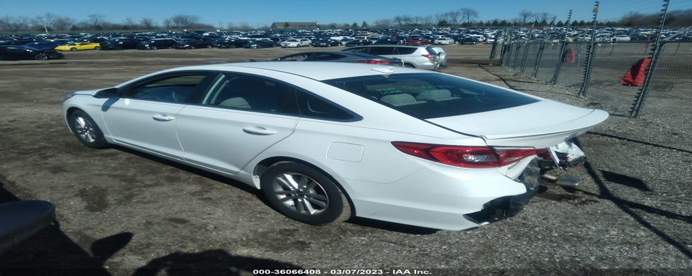 5NPE24AF6HH577611 2017 HYUNDAI SONATA photo no. 3