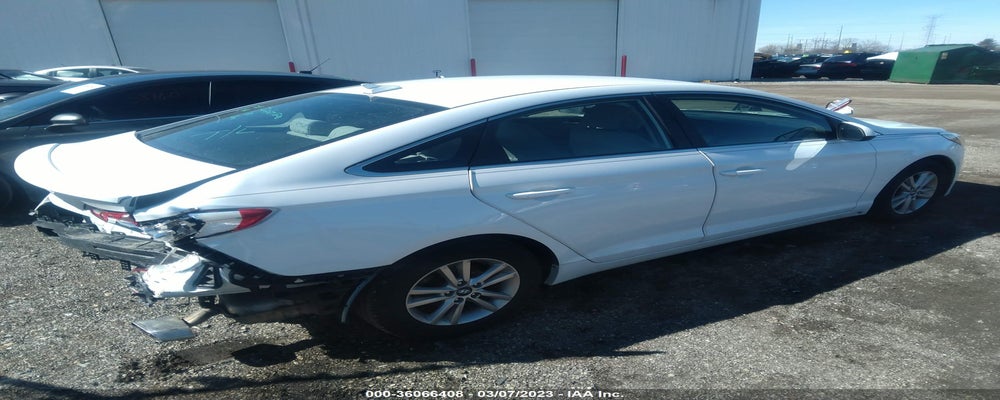 5NPE24AF6HH577611 2017 HYUNDAI SONATA photo no. 4