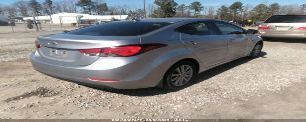 5NPDH4AE1FH609783 2015 HYUNDAI ELANTRA photo no. 4