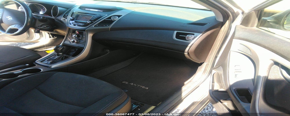5NPDH4AE1FH609783 2015 HYUNDAI ELANTRA photo no. 5