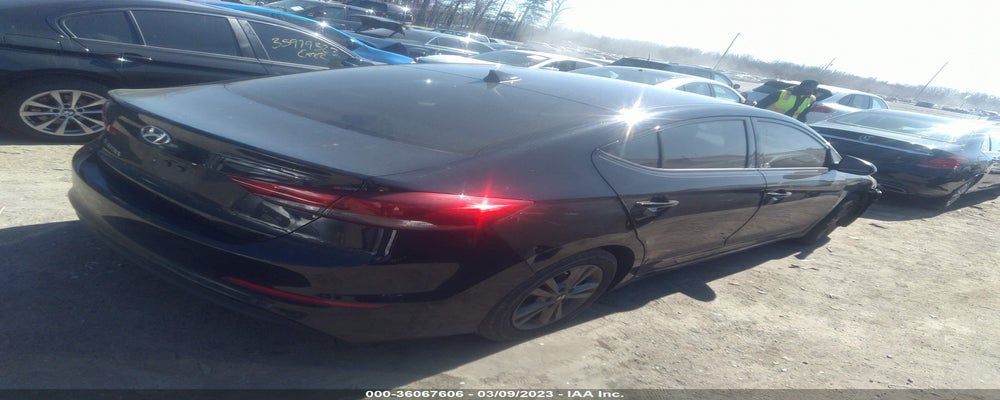 5NPD84LFXJH224253 2018 HYUNDAI ELANTRA photo no. 4