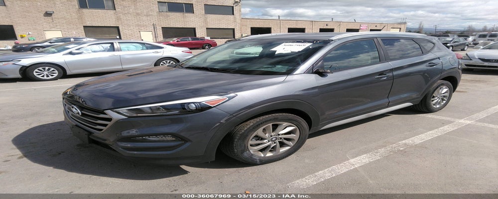 KM8J33A46HU463534 2017 HYUNDAI TUCSON photo no. 2