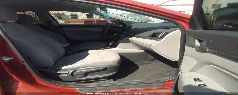 5NPD84LFXJH358423 2018 HYUNDAI ELANTRA photo no. 5