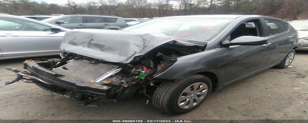 KMHCT5AEXFU225633 2015 HYUNDAI ACCENT photo no. 2