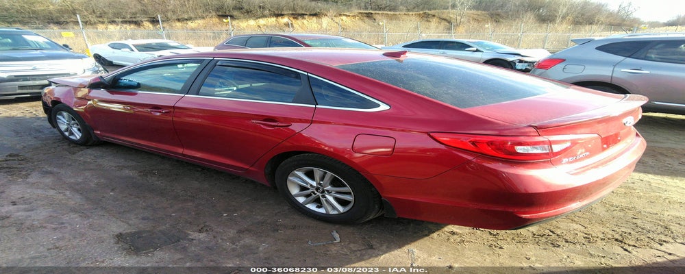 5NPE24AFXFH206688 2015 HYUNDAI SONATA photo no. 3