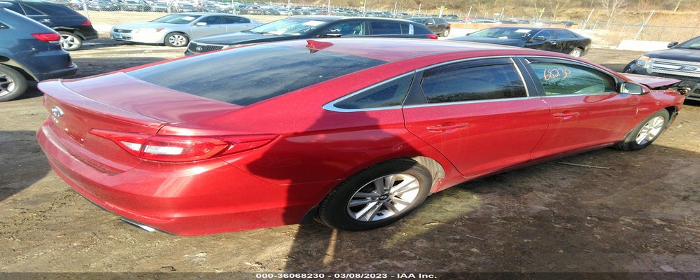 5NPE24AFXFH206688 2015 HYUNDAI SONATA photo no. 4