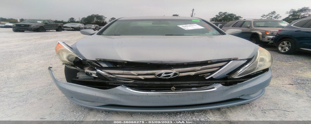 5NPEC4AC2BH141042 2011 HYUNDAI SONATA photo no. 6