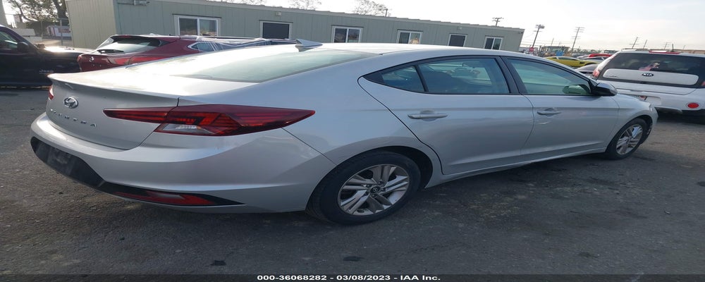 5NPD84LF6KH401737 2019 HYUNDAI ELANTRA photo no. 4
