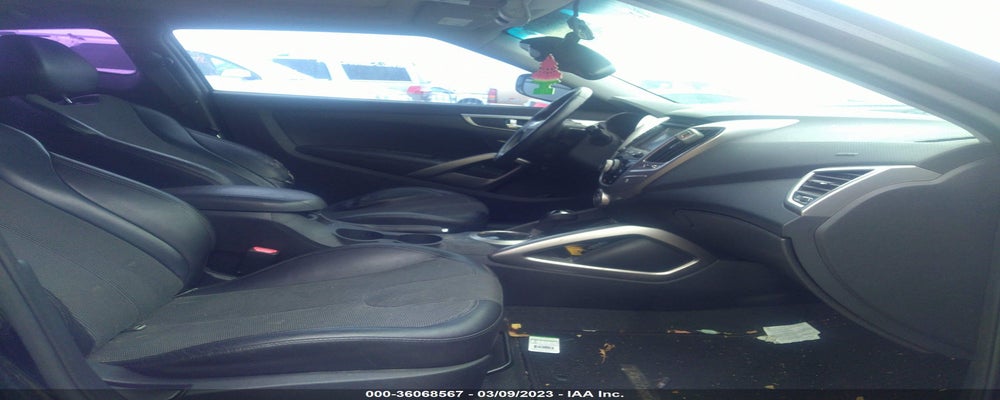 KMHTC6AD5CU067923 2012 HYUNDAI VELOSTER photo no. 5