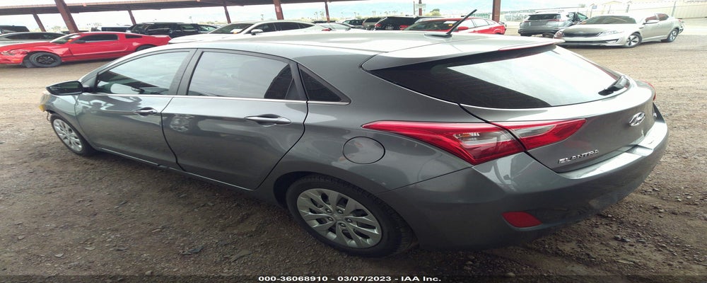 KMHD35LH9HU380754 2017 HYUNDAI ELANTRA GT photo no. 3