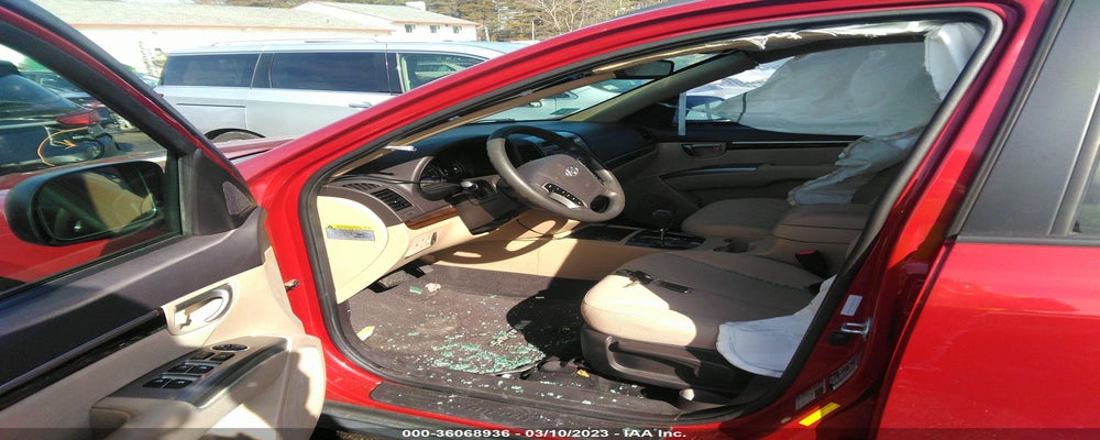 5XYZGDAB6CG167083 2012 HYUNDAI SANTA FE photo no. 5