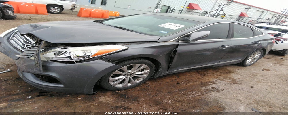 KMHFG4JG1DA220574 2013 HYUNDAI AZERA photo no. 2