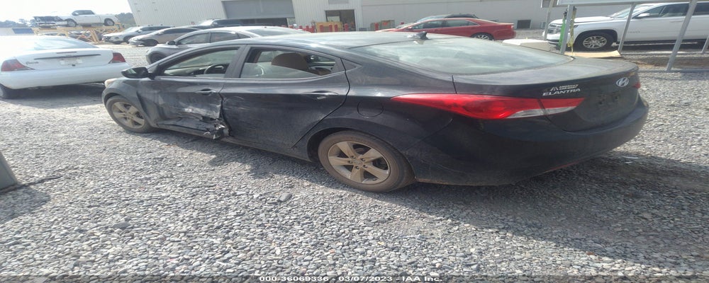 5NPDH4AE9CH138588 2012 HYUNDAI ELANTRA photo no. 3