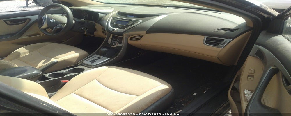 5NPDH4AE9CH138588 2012 HYUNDAI ELANTRA photo no. 5