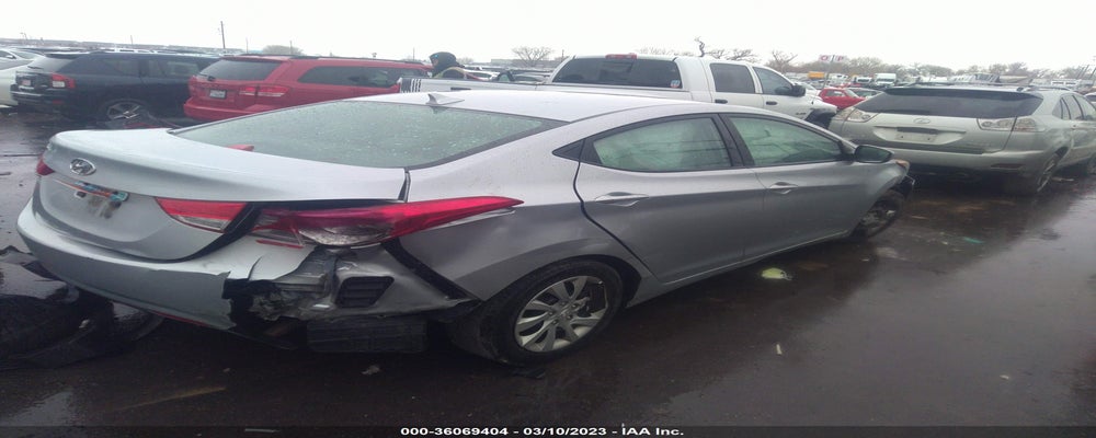 5NPDH4AE5CH065607 2012 HYUNDAI ELANTRA photo no. 4