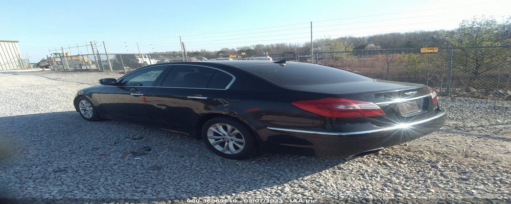KMHGC4DD3DU235027 2013 HYUNDAI GENESIS photo no. 3
