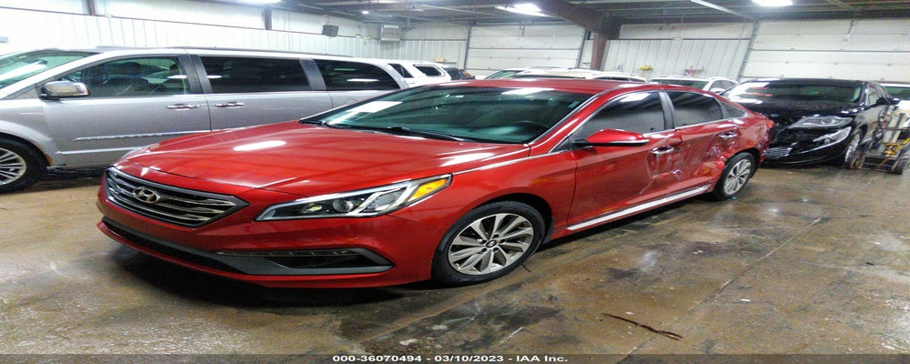 5NPE34AF3FH219828 2015 HYUNDAI SONATA photo no. 2