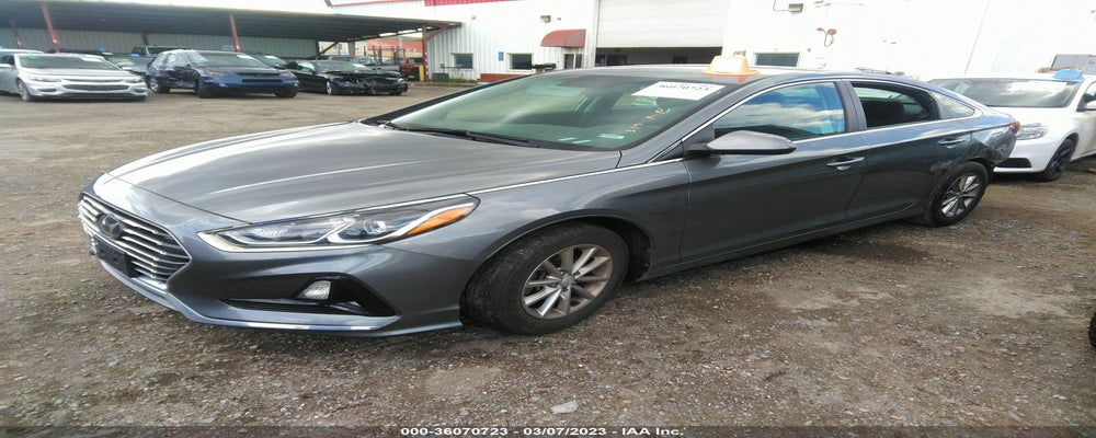 5NPE24AF8KH763710 2019 HYUNDAI SONATA photo no. 2